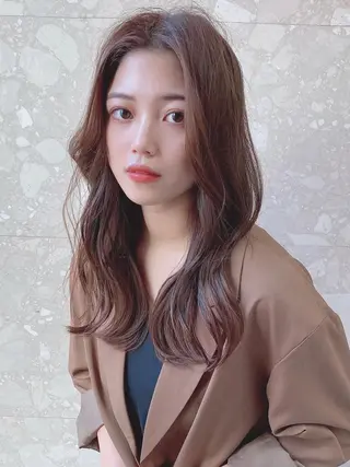 ロング カラー 個室サロンLOUIMADNA栄店所属・髪質改善美容師 個室サロン白金厚哉のヘアスタイル