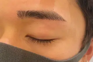 アイブロウ Eyelash Salon Blanc～まつげエクステと眉の専門美容室～イ オンモール徳島店所属・近藤 晴日のマツエク・マツパデザイン