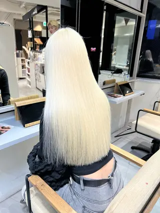 ミディアム デザイン🥇複雑履歴 ハイトーン特化のヘアスタイル