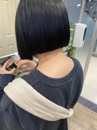 ショート Yahiko ハイトーンのヘアスタイル