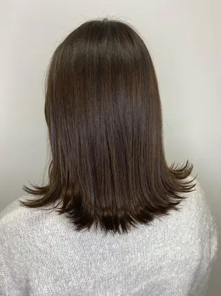 カラー インナー×縮毛矯正 ピンクカラー澤井里菜のヘアスタイル