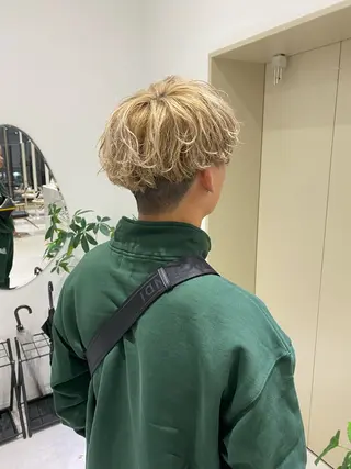 ショート カラー men'ssalon Zina天神所属・✨髪質改善/顔周りカ ット/縮毛矯正✨三隅のヘアスタイル