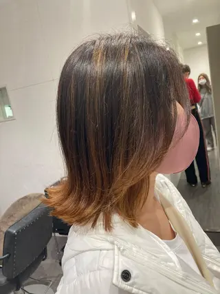 ミディアム 🎀carina ハイトーンカラー🎀のヘアスタイル