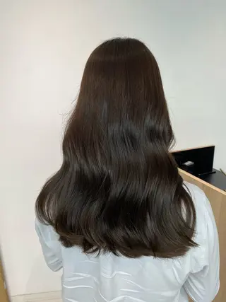 ロング elu北千住所属・渡邉 佳穂のヘアスタイル