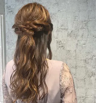 ロング カラー ヘアアレンジ 韓国風/メンズ アイブロウワックスの眉毛・アイブロウイメージ