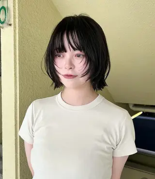 ショート 透明感×レイヤーカッ ト🌼kiraraのヘアスタイル