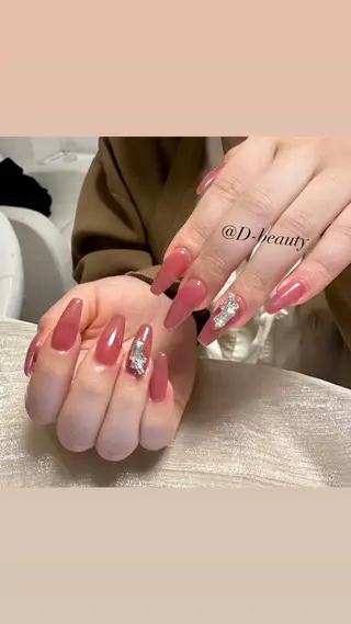 ネイル D-BEAUTY Nailsalonのネイルデザイン