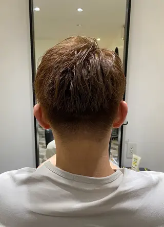 ショート カラー relond TAKEのヘアスタイル