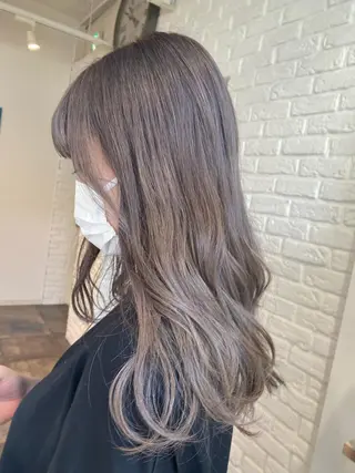 セミロング ハイトーンボブ Mizuki.のヘアスタイル