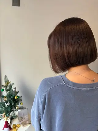 ショート カラー 坂 美来乃のヘアスタイル