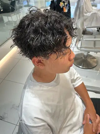 ミディアム カラー ショートカット募集中 /NAGISAのヘアスタイル