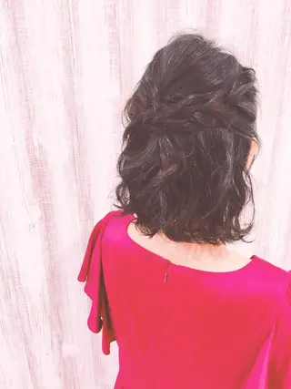 ミディアム ヘアアレンジ 透明感♡︎♡︎ 佐々木早苗のヘアスタイル
