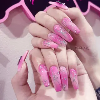 ネイル Dark honey スカルプ専門原宿店のネイルデザイン