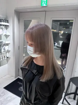 ロング カラー ハイレイヤー/ウルフ 吉田ジョウのヘアスタイル