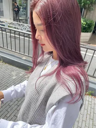 ロング カラー エクステ ハイトーン 💭黒崎ハルカのヘアスタイル