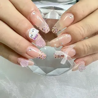 ネイル Bonnal所属・Manamǐ 個性派のネイルデザイン