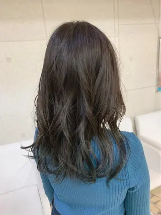 セミロング カラー お悩み解決✨ ASAMIのヘアスタイル