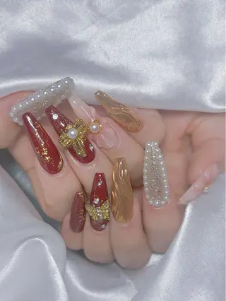 ネイル LEELA NAIL STUDIO所属・LEELA NAIL STUDIOのネイルデザイン