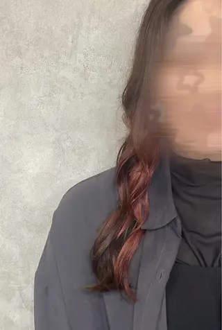 ロング 吉田 恋々音のヘアスタイル