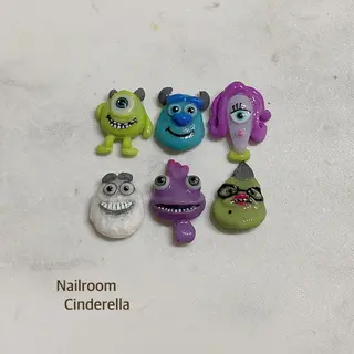 ネイル Nailroom. Cinderellaのネイルデザイン