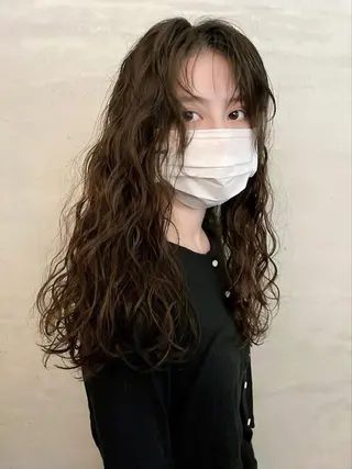 パーマ ナチュラル大人っぽい スタイル　MAORIのヘアスタイル