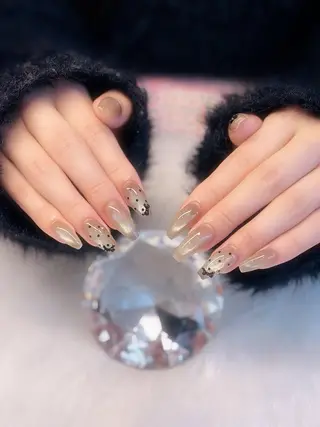 ネイル La chouchou所属・透明感/フィルイン/ 亀戸5分ラシュシュのネイルデザイン