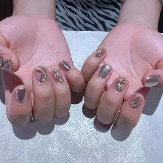 ネイル Nes.Nail所属・Miyagi Asamiのネイルデザイン