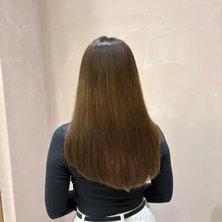 セミロング カラー ヘアアレンジ 🐰あみ【艶カラー/ 縮毛矯正】🫧のヘアスタイル