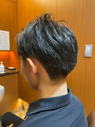 メンズ シマサキ シイナのヘアスタイル