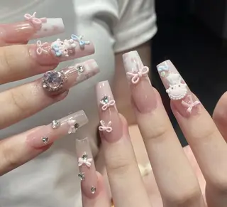 ネイル Pure&Rich Nailのネイルデザイン