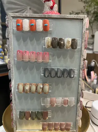 ネイル Legit nail salonのネイルデザイン