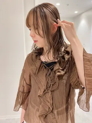 セミロング カラー ベージュ/アレンジ /横浜/杉本千夏のヘアスタイル