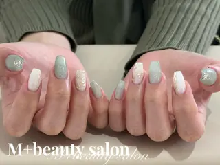 ネイル M+  Beauty Salonのネイルデザイン