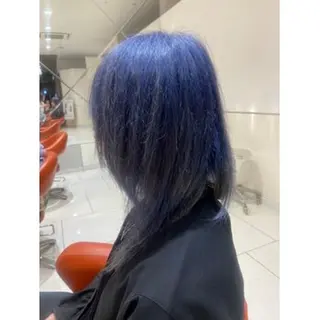 カラー LUXbe博多バスターミナル店所属・澤田 あきのヘアスタイル