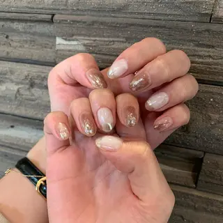 ネイル repos~ルポ~所属・里見 麗のネイルデザイン