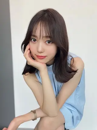 ミディアム カラー ヘアアレンジ Hair&Make Allureのヘアスタイル