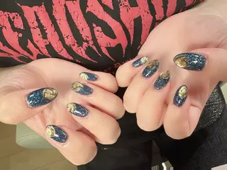 ネイル 💅ネイルハウス🏡 🎀TOMO🎀のネイルデザイン