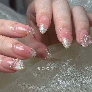 セミロング 𝐞𝐚𝐜𝐡 nanami🩰のネイルデザイン