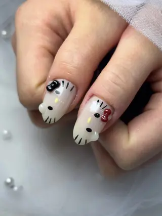 ネイル Queennail 北堀江AYAのネイルデザイン