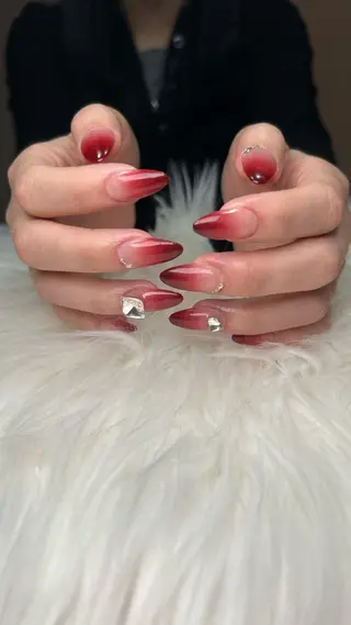 ネイル Shine'an Maaiのネイルデザイン