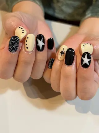 ネイル FIORITURA Maikoのネイルデザイン