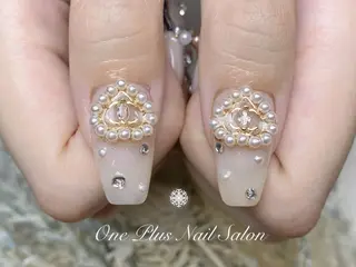 ネイル One plus StudioNailのネイルデザイン