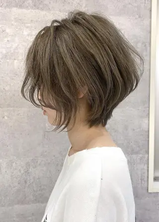 ショート ハイトーン特化サロン 🍑momo🍑のヘアスタイル