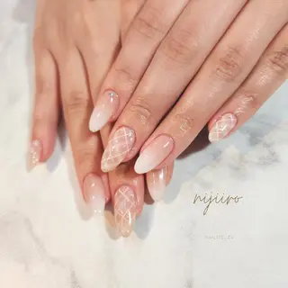 ネイル nailatelier nijiiro.所属・nijiiro🌈 サトウのネイルデザイン