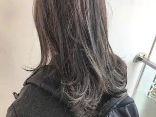 セミロング カラー ショート/レイヤー なら石井知希のヘアスタイル