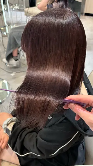 カラー 山中 萌百花のヘアスタイル