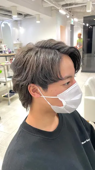 カラー メンズ QUEEN'S GARDEN by k-two shinsaibashi所属・k-two心斎橋 ヨシダヒロトのヘアスタイル