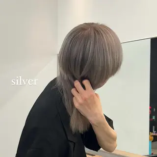 セミロング カラー レイヤー/ボブ/透明 感カラー/佐藤奈由のヘアスタイル