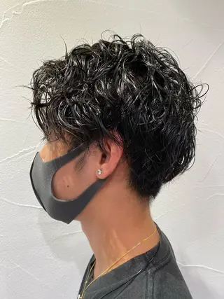 ショート パーマ メンズ メンズ特化型美容師 栗山勇人のヘアスタイル
