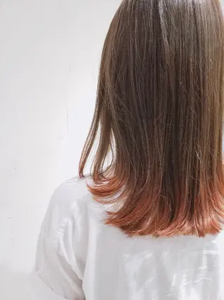ミディアム カラー 樋口 千尋のヘアスタイル